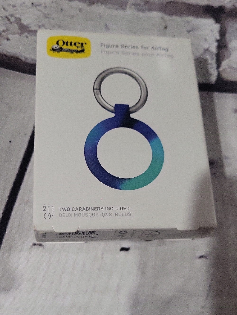 OtterBox Figura Series AirTag Ring - Blue/Teal Gradient